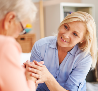 Ajuda a casa per a dependents grans quins beneficis pot aportar