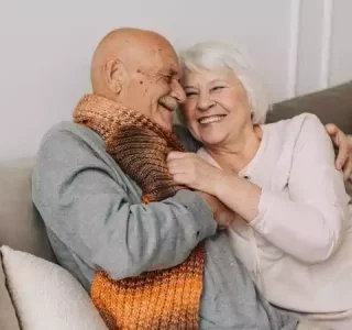 Atenció per a persones grans a domicili